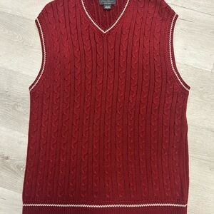 Eddie Bauer Sweater VestMen's Red Cable Knit V-neck preppy